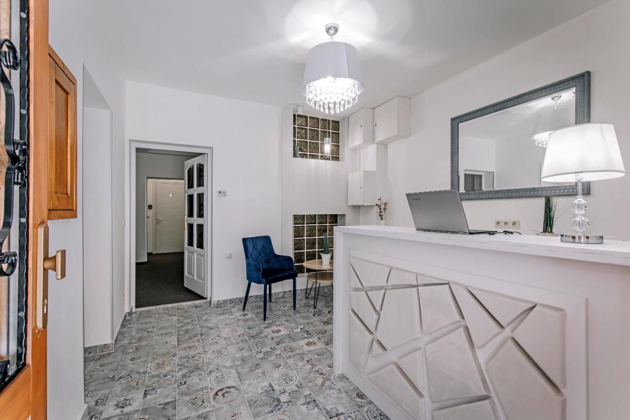 Soho Apartmanház Győr Exterior foto