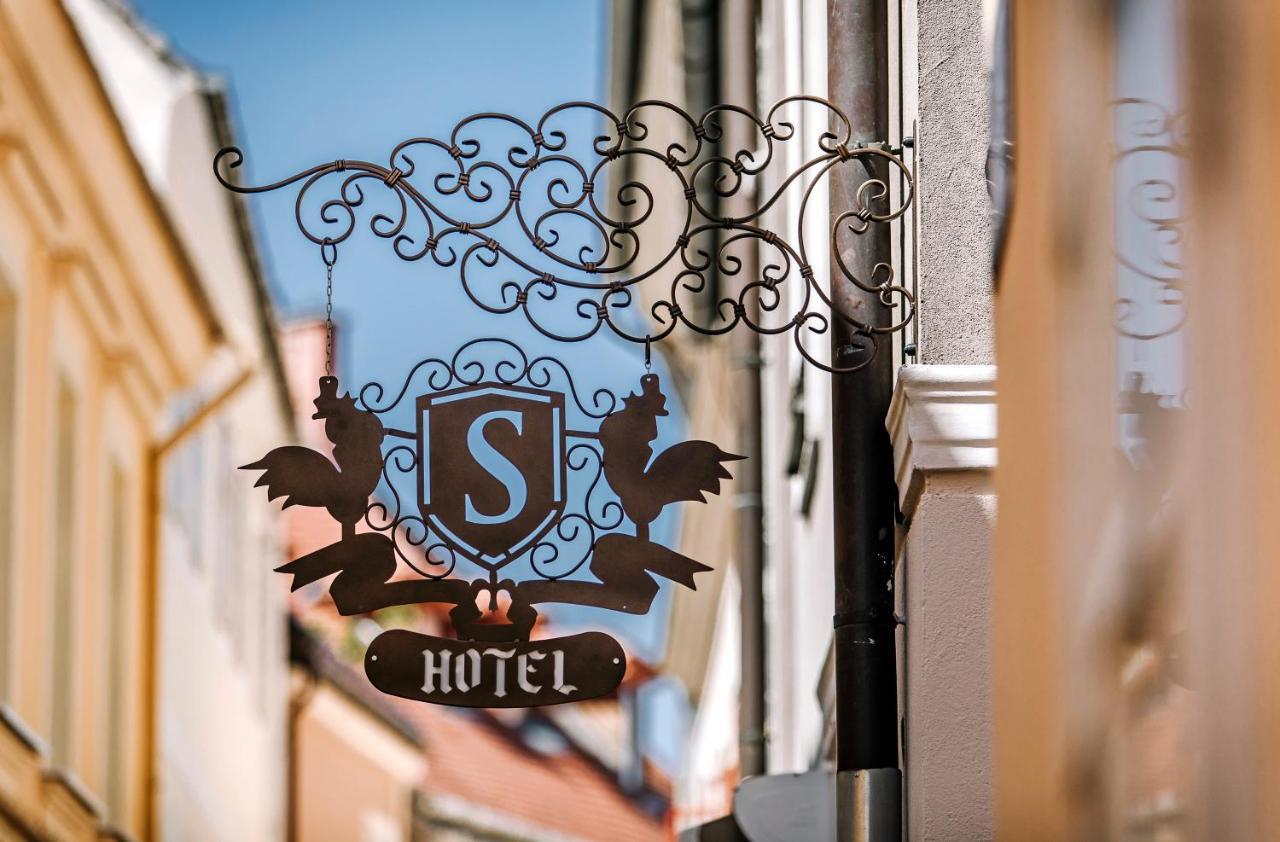 Soho Apartmanház Győr Exterior foto
